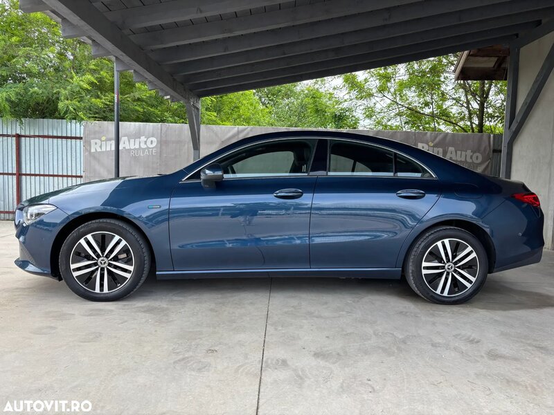 Mercedes-Benz CLA 250