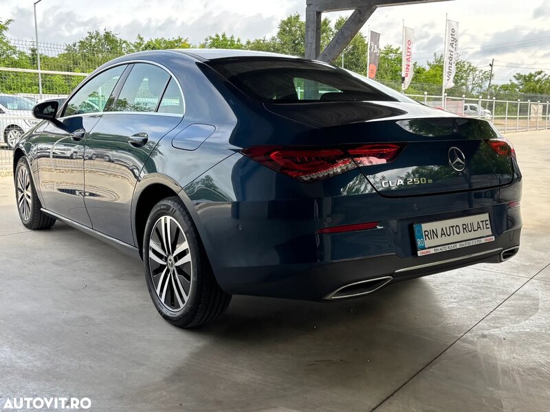 Mercedes-Benz CLA 250